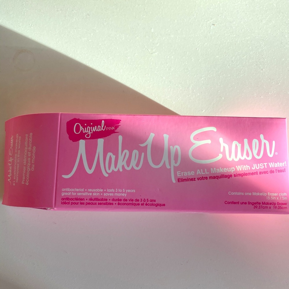 The Original Makeup Eraser cloth
